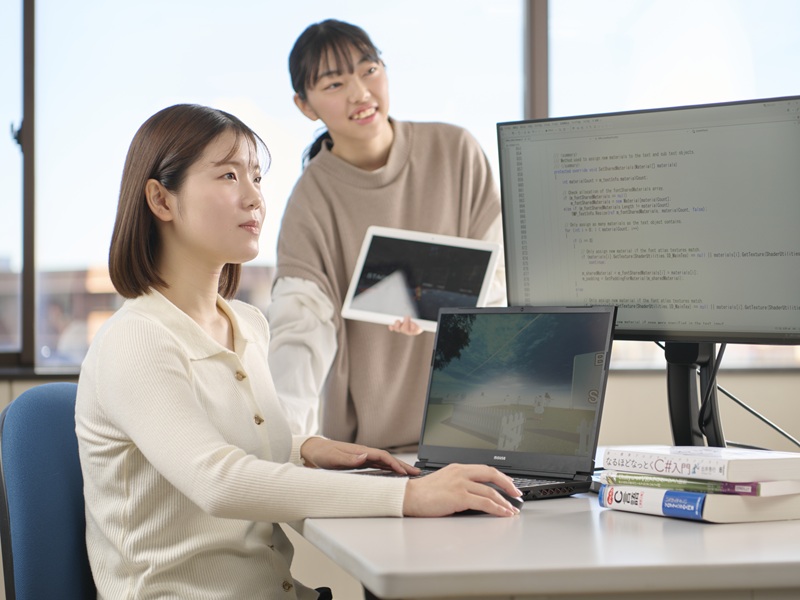 情報工学科の体験の様子