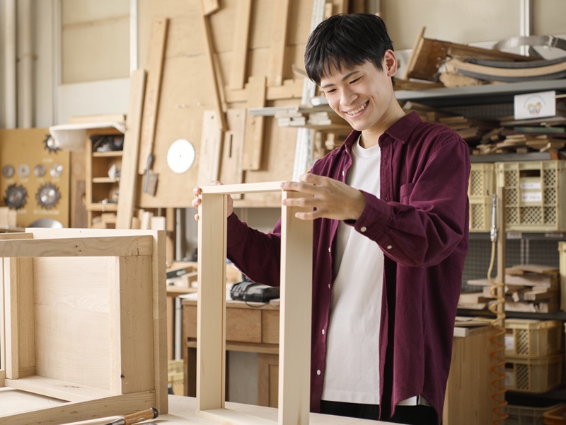 家具クラフト学科の体験の様子
