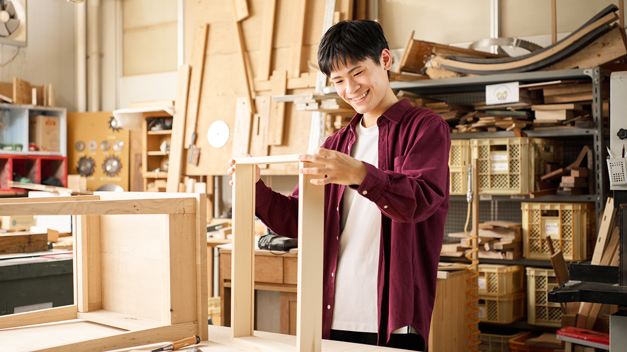 家具クラフト学科の授業風景